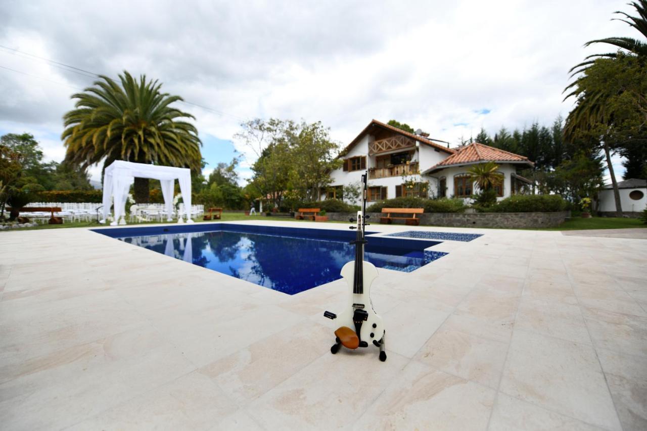 Hotel Quinta La Constanza Tababela Esterno foto
