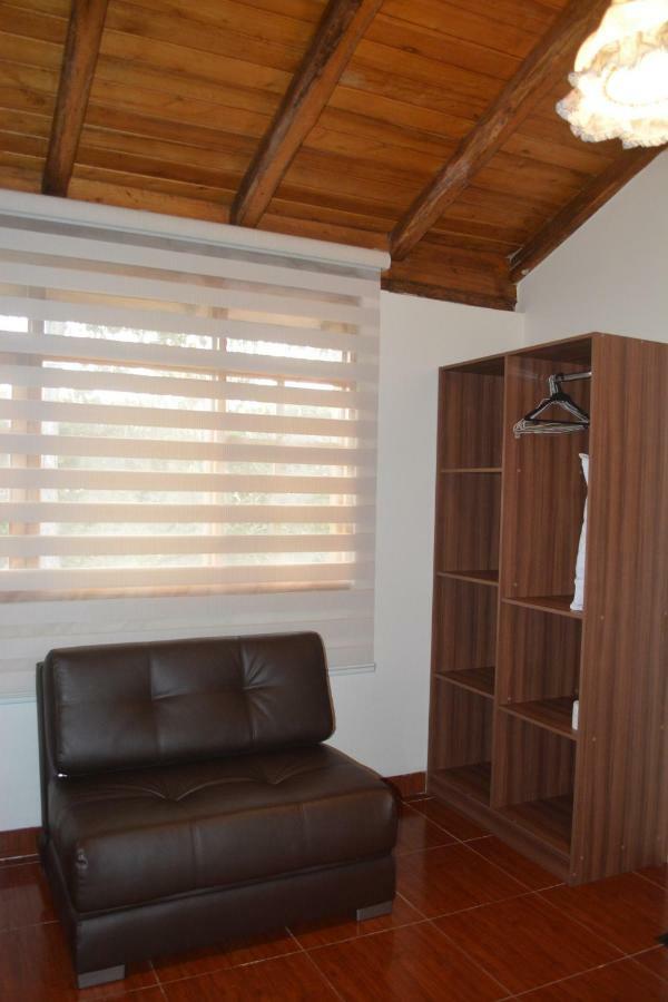 Hotel Quinta La Constanza Tababela Esterno foto