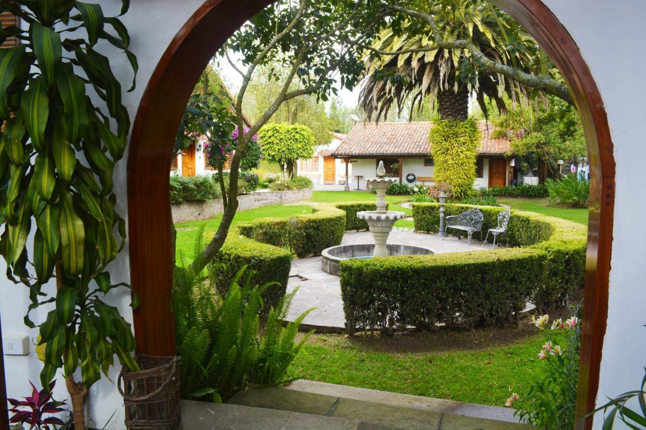 Hotel Quinta La Constanza Tababela Esterno foto