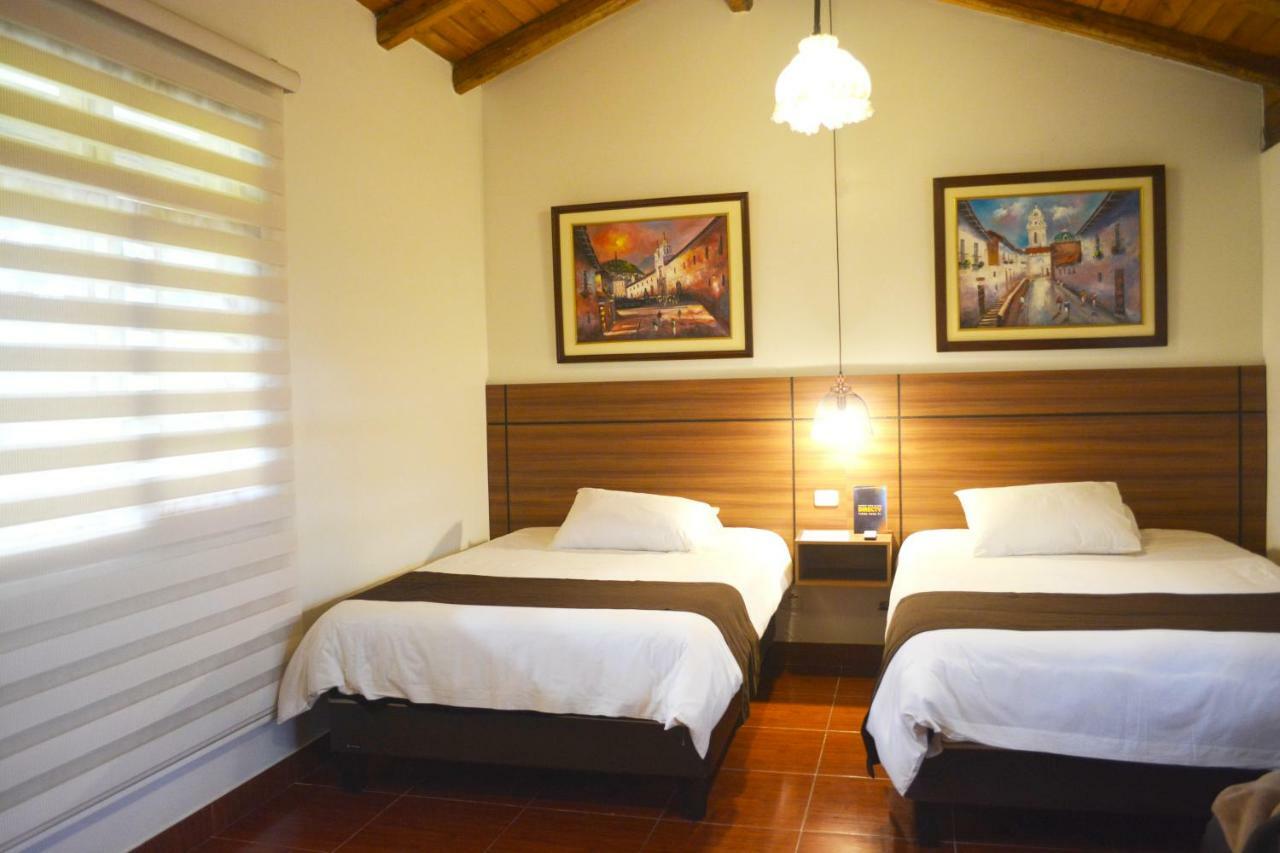 Hotel Quinta La Constanza Tababela Esterno foto